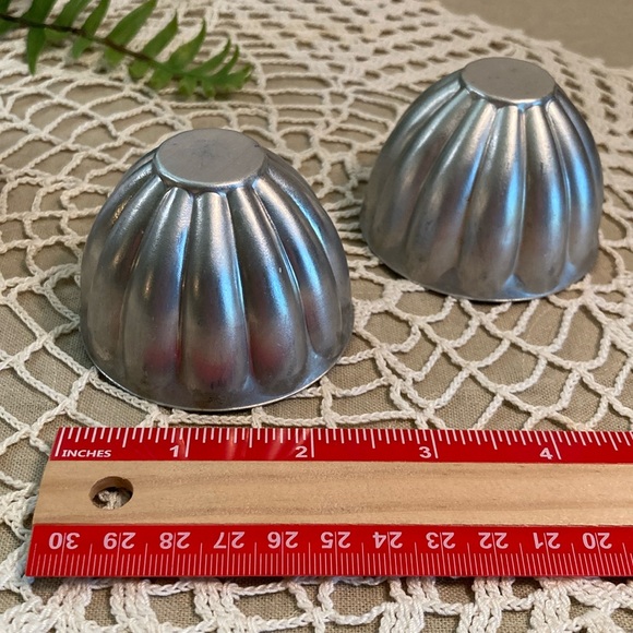 Set Of 6 Vintage Tin Molds - Picture 11 of 16